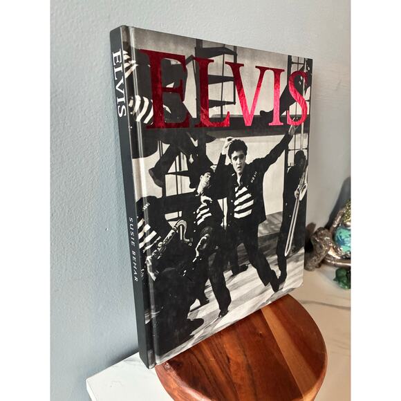 Vintage Elvis Presley Hardcover Book Large Photo History Edition by Susie Behar - Picture 2 of 5